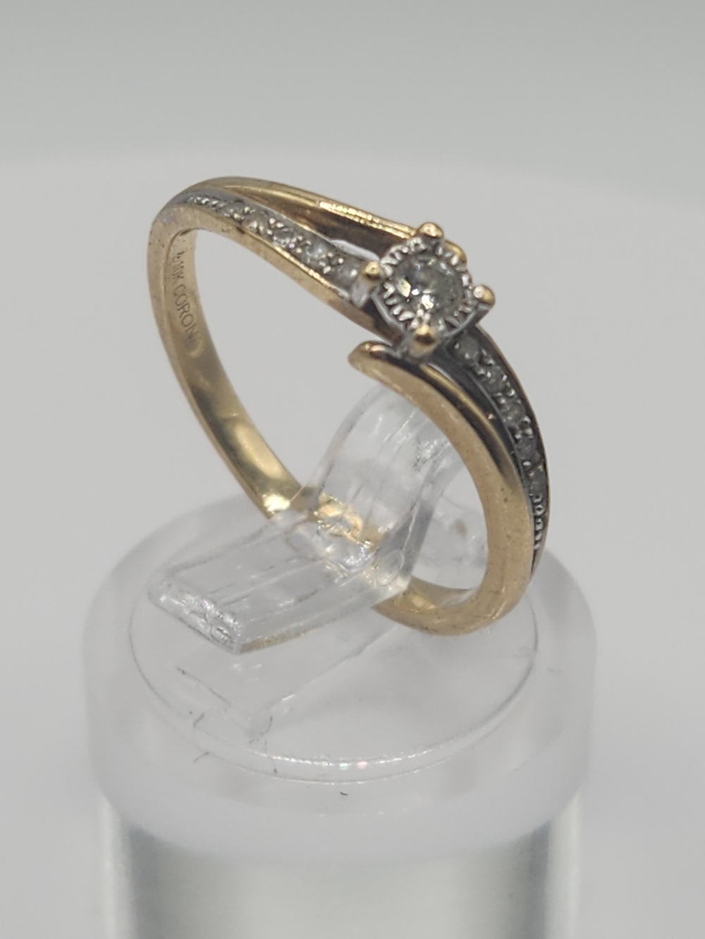 10K Solid Gold Two-Tone Diamond Accent Engagement Ring | Twist Band | 1.72g